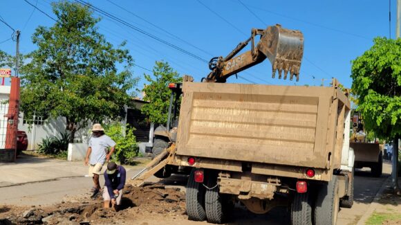 ¡Adiós al socavón! Jumapam rehabilita drenaje en San Joaquín de Mazatlán, Sinaloa, tras las lluvias