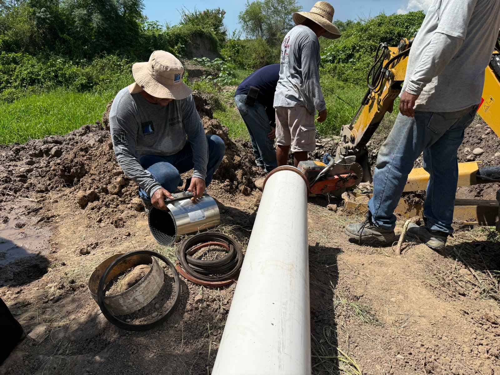 Jumapam restablece el suministro de agua potable en Villa Unión