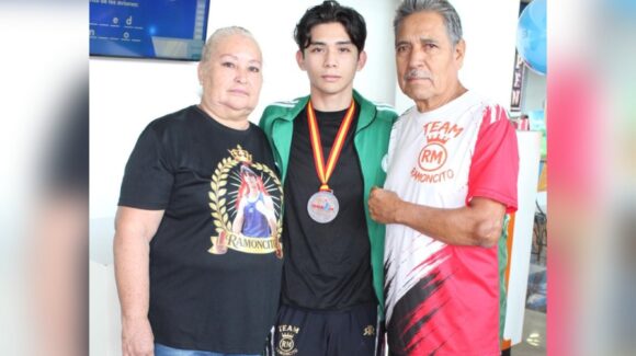 El sinaloense Ramón Mercado regresa a casa luego de ganar bronce en Torneo Boxam en España