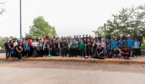 Ayuntamiento de Guasave y UAdeO refuerzan limpieza en el Malecón Hermanos Cota