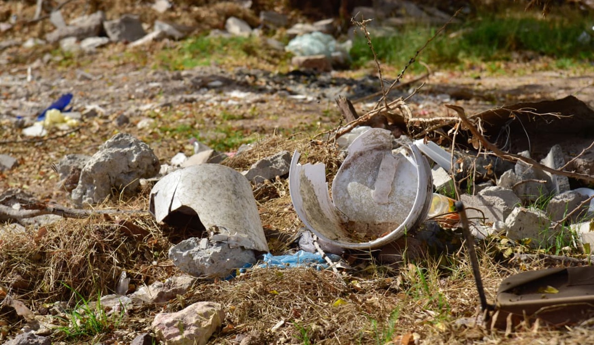 Llaman a mantener patios limpios para combatir el dengue en Ahome