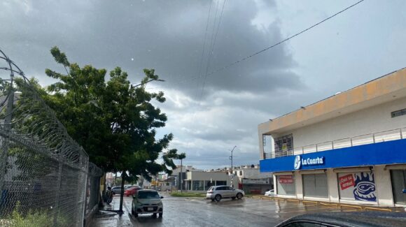 Llueve con actividad eléctrica en algunas zonas de Culiacán, Sinaloa, la tarde de este sábado