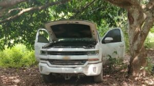 localizan arsenal dos vehiculos y 20 artefactos explosivos en escuinapa sin