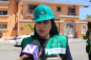 Ariana Izarraras, jefa de Comunicación de Torre Buks y locutora de Vibra Radio Mazatlán