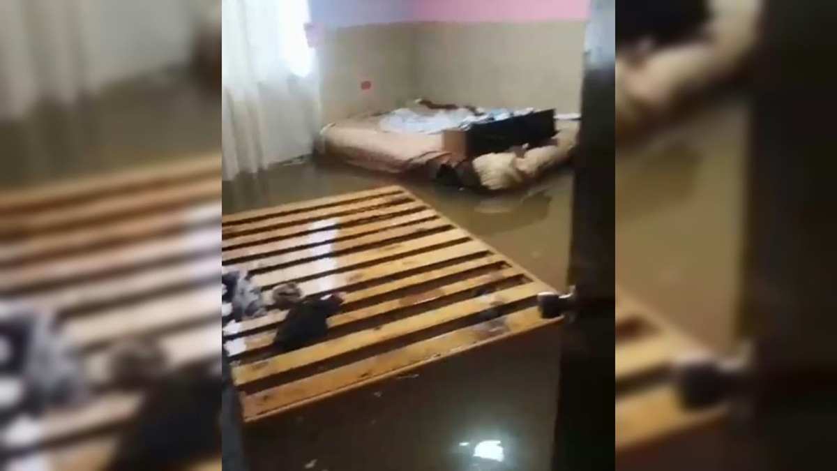 Mar llega a viviendas en El Colorado, Ahome
