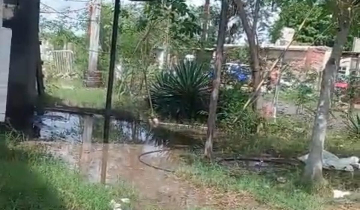 Marejadas dejan afectaciones en casas de El Caracol, Guasave