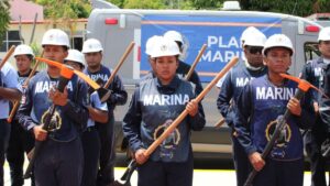marina envia refuerzos por mar para responder a emergencias autoridad