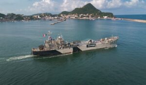 Mazatlán, Sinaloa, se prepara ante ‘Polo’: Marina envía refuerzos por mar para responder a emergencias