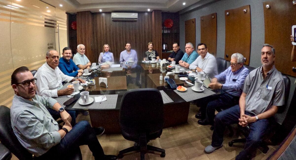 Presupuesto, campo y apoyo a empresas, temas centrales de Mario Zamora ante Intercamaral de Los Mochis