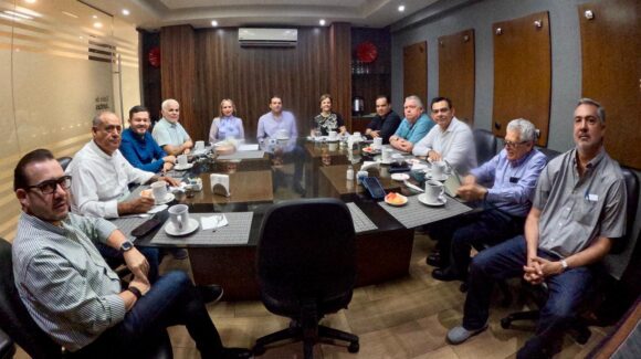 Presupuesto, campo y apoyo a empresas, temas centrales de Mario Zamora ante Intercamaral de Los Mochis