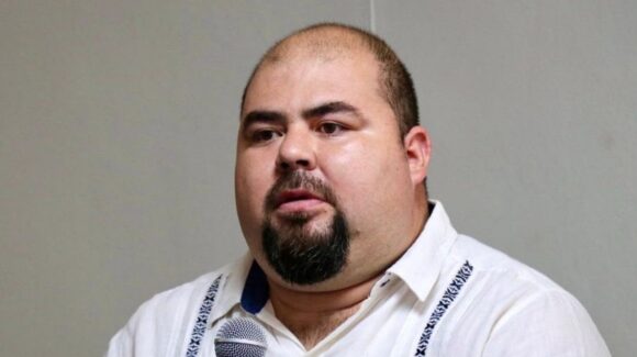 Martín Ochoa renuncia a Coordinación de Morena en el Cabildo de Mazatlán, Sinaloa; señala falta de diálogo y confianza