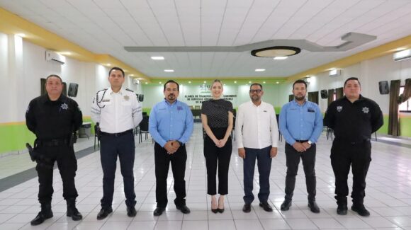 Más seguridad en camiones; en Mazatlán, Sinaloa Ayuntamiento refuerza coordinación con transportistas