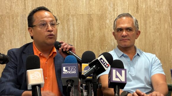 ¡No solo a Polo Palafox! MC en Ahome perfila a Héctor Álvarez “El Tapabaches” y a Fernanda Rivera; irá solo en 2027