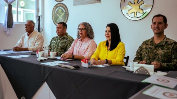 Graciela Domínguez Nava encabeza Mesa de Construcción de Paz y Seguridad en Choix, Sinaloa