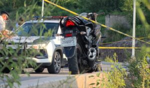 Muere hombre tras derrapar en su moto deportiva en el bulevar Agricultores de Alturas del Sur en Culiacán, Sinaloa