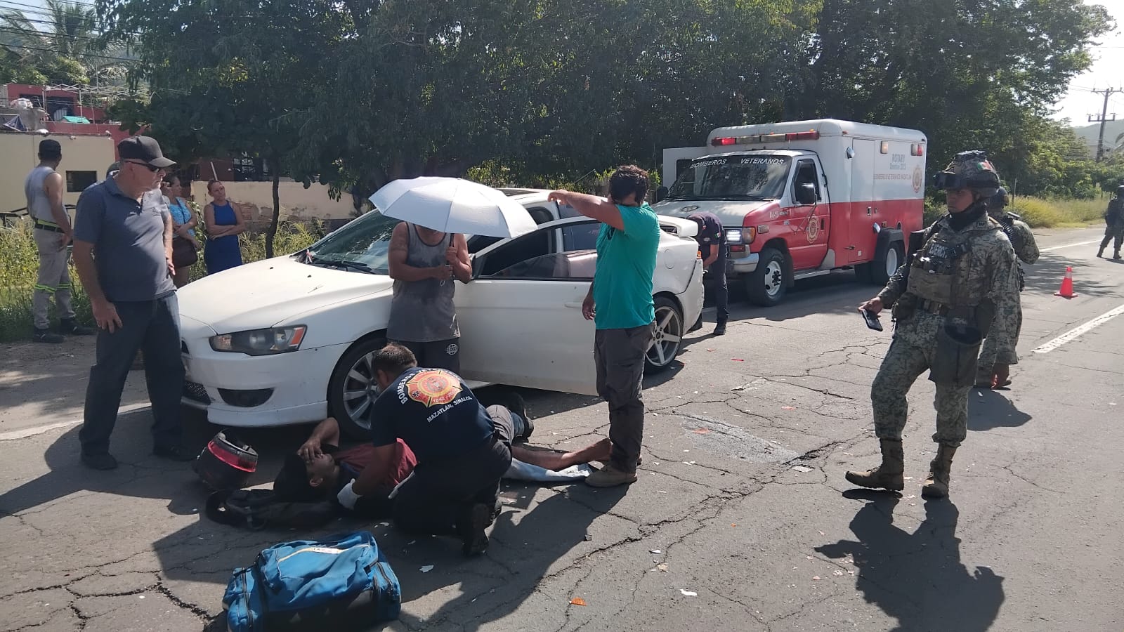 Motociclista lesionado tras accidente en Mazatlán