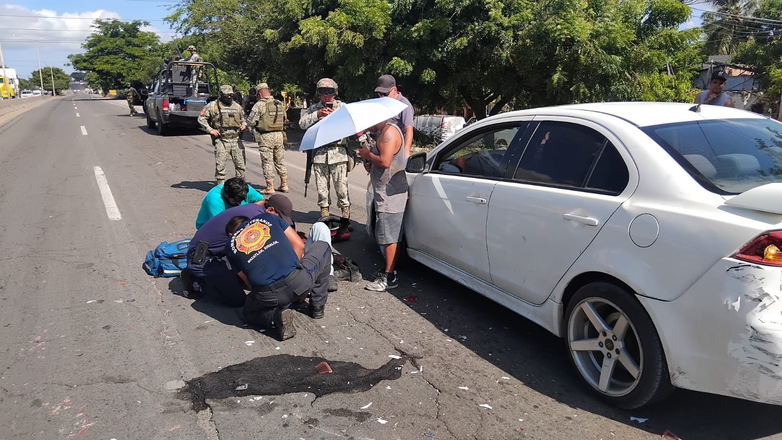 Motociclista lesionado tras accidente en Mazatlán