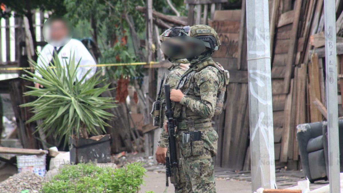 motociclista muere a balazos en la colonia libertad de mazatlan militar