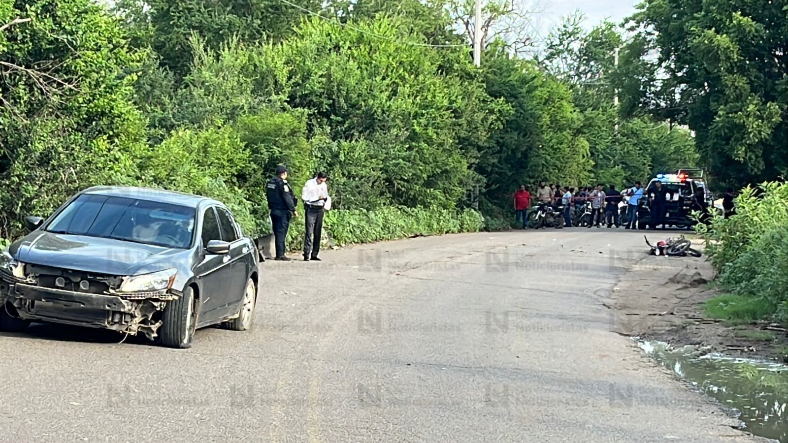 Muere joven motociclista tras choque de frente en la carretera León Fonseca-Bamoa
