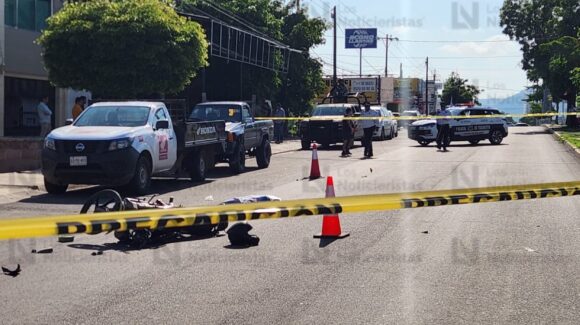 Muere mujer tras ser atropellada por un motociclista en la colonia Las Vegas de Culiacán, Sinaloa