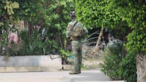 mujer es ejecutada a balazos afuera de su domicilio en villa union calle