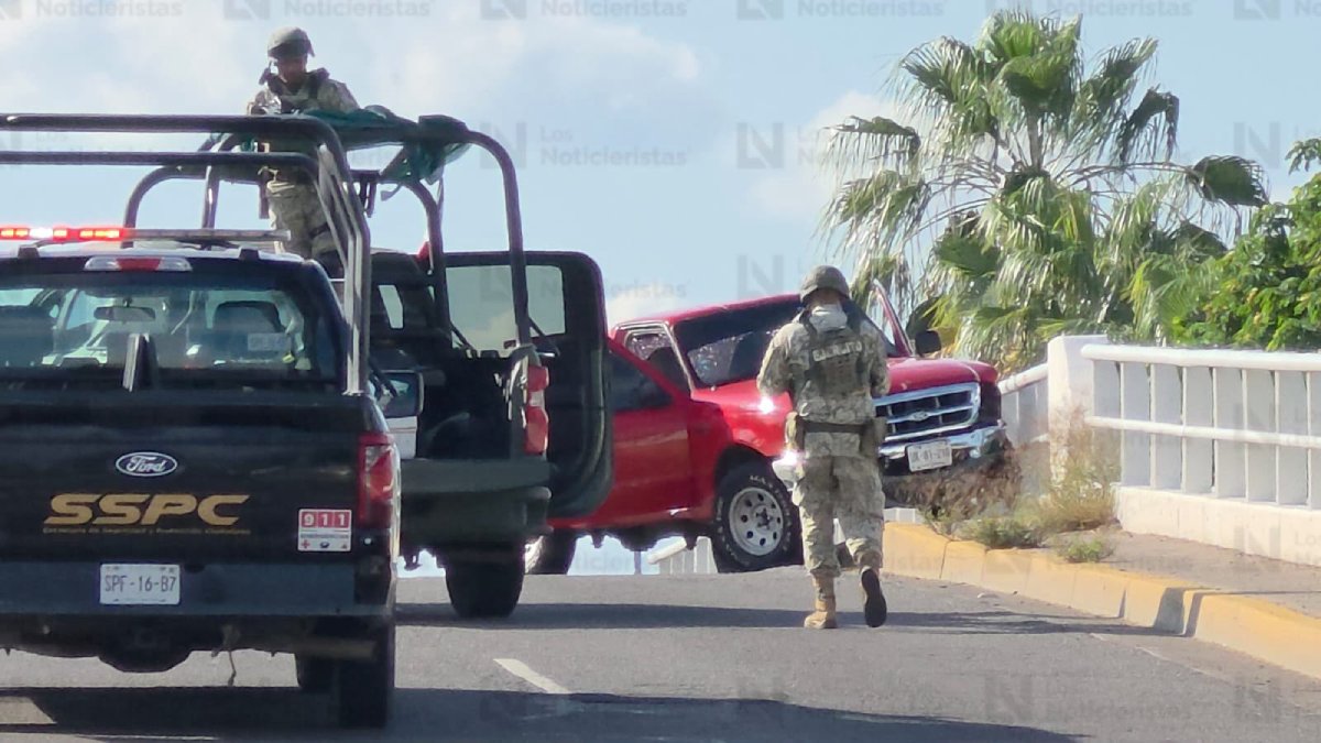 mujer muerta en ranger roja en culiacan sspc