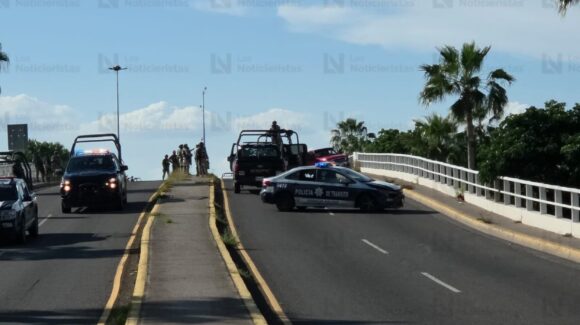 Despliegan operativo para dar con responsables de la muerte de mujer en sector Humaya; cierran carriles del distribuidor vial en Culiacán, Sinaloa