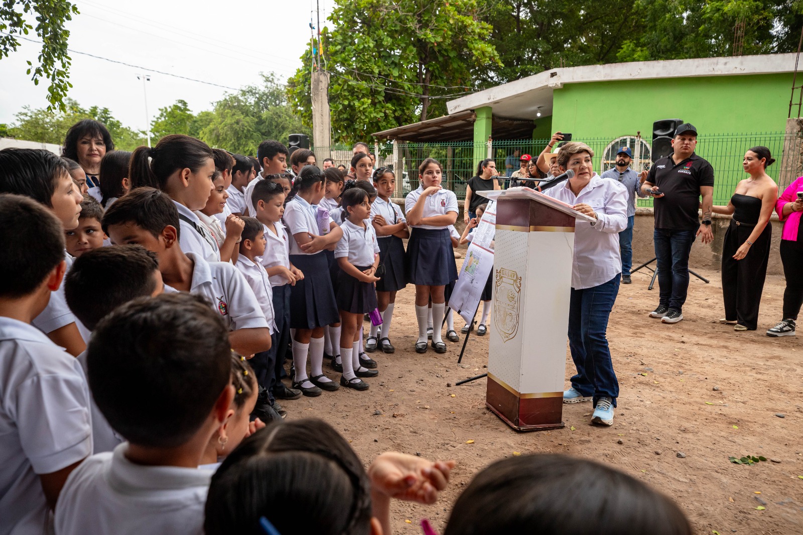 Cumplen con obras que pidieron vecinos de La Trinidad, Guasave