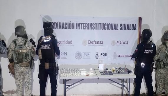 Catean módulo del penal de Aguaruto de Culiacán y aseguran droga, teléfonos celulares y un módem para internet