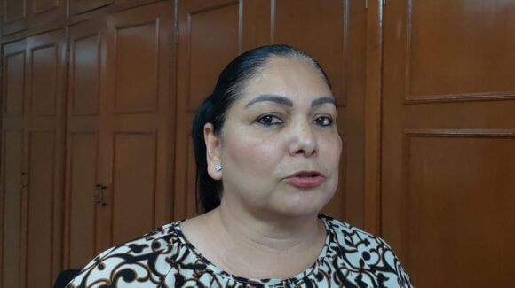 ¡Procede! Atenderá Ayuntamiento de Salvador Alvarado, Sinaloa, dos casos de daños a vehículos por baches