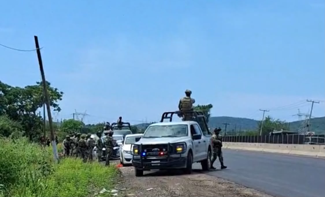 Persecución a balazos en Mazatlán