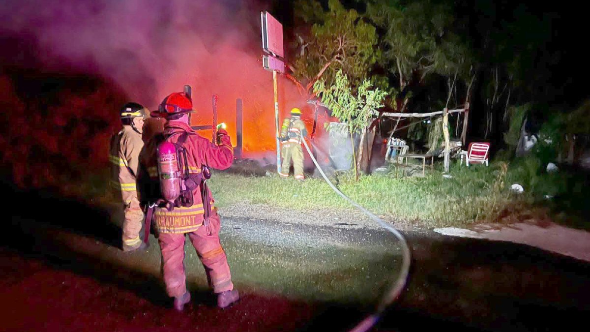 preden fuego frente a la urraca en mazatlan sin