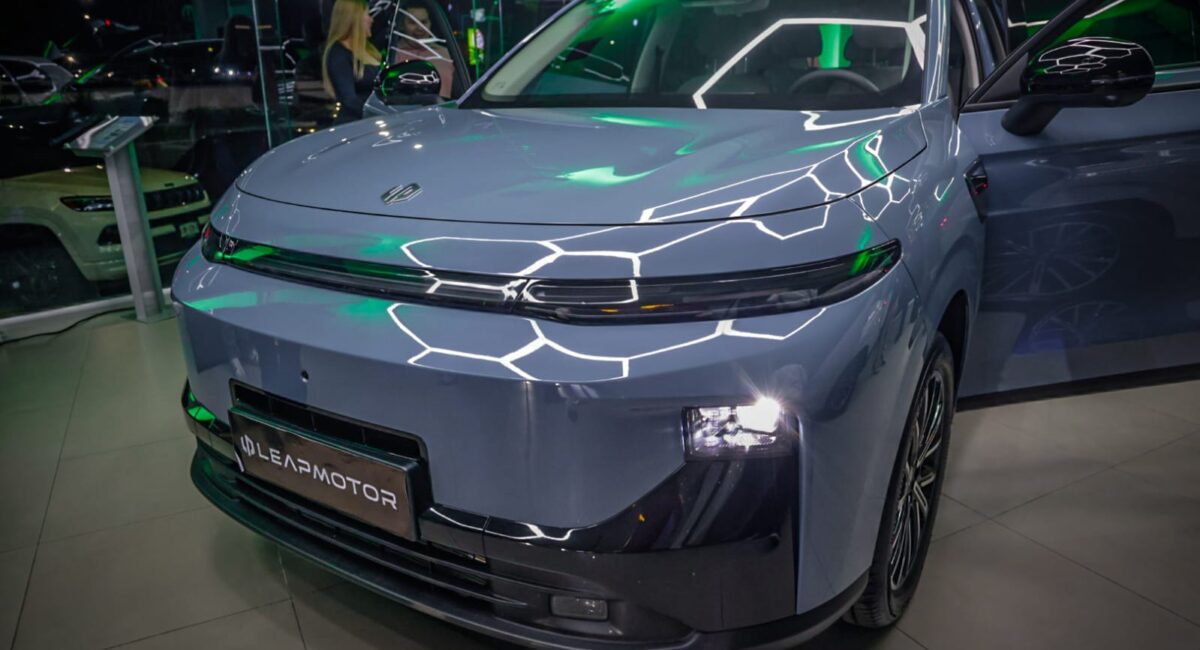 “Tecnología, velocidad e innovación”: Leapmotor llega a Culiacán con nueva agencia y presenta el SUV Ultra Híbrido B10