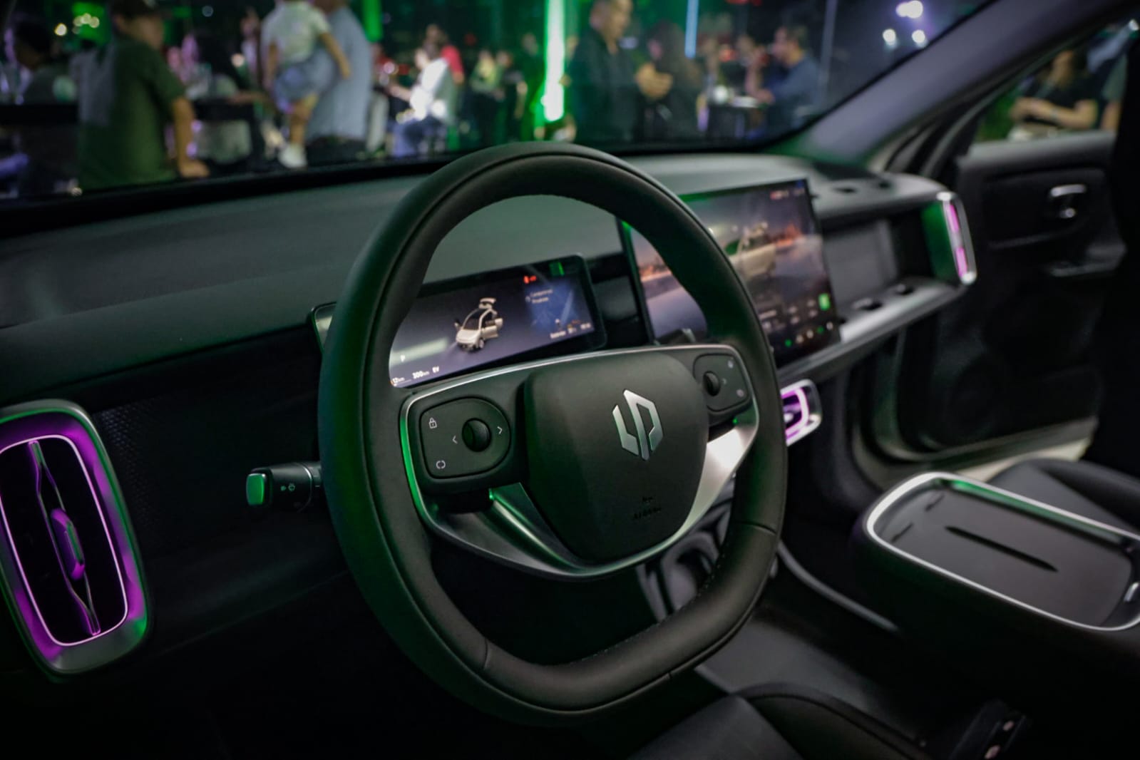 Presentación de la SUV B10 en Culiacán