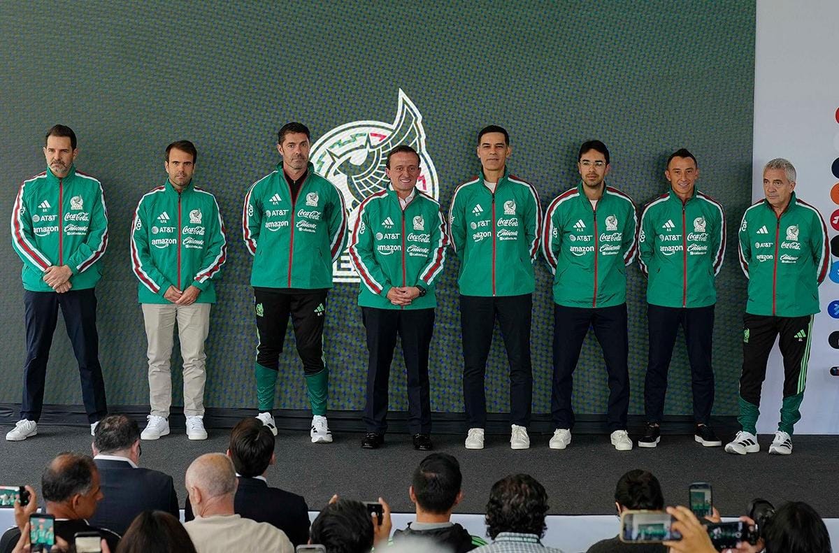 Presentación de Rafa Márquez y su cuerpo técnico