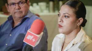 presidenta de la camara nacional de la industria de restaurantes y alimentos condimentados karla fernanda garcia beltran