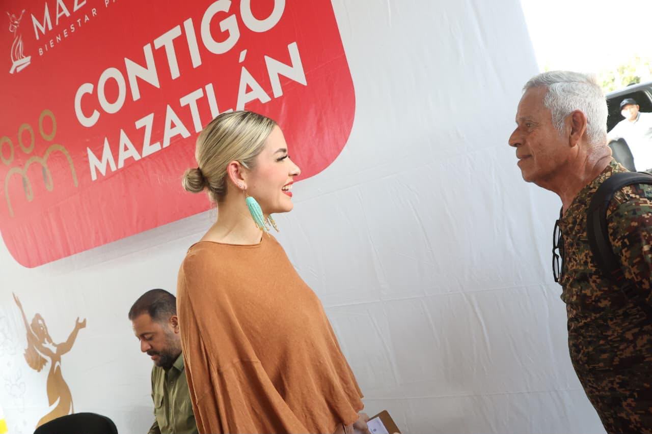 Programa Contigo Mazatlán en la Francisco Solís