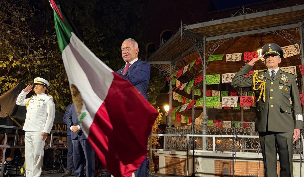 Quirino Ordaz Coppel encabeza ceremonia por la Independencia de México en Madrid