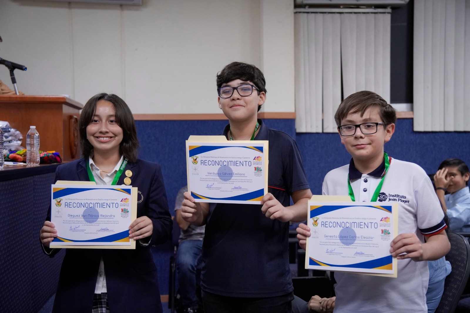 Nueve jóvenes talentos reciben reconocimiento de la UAS