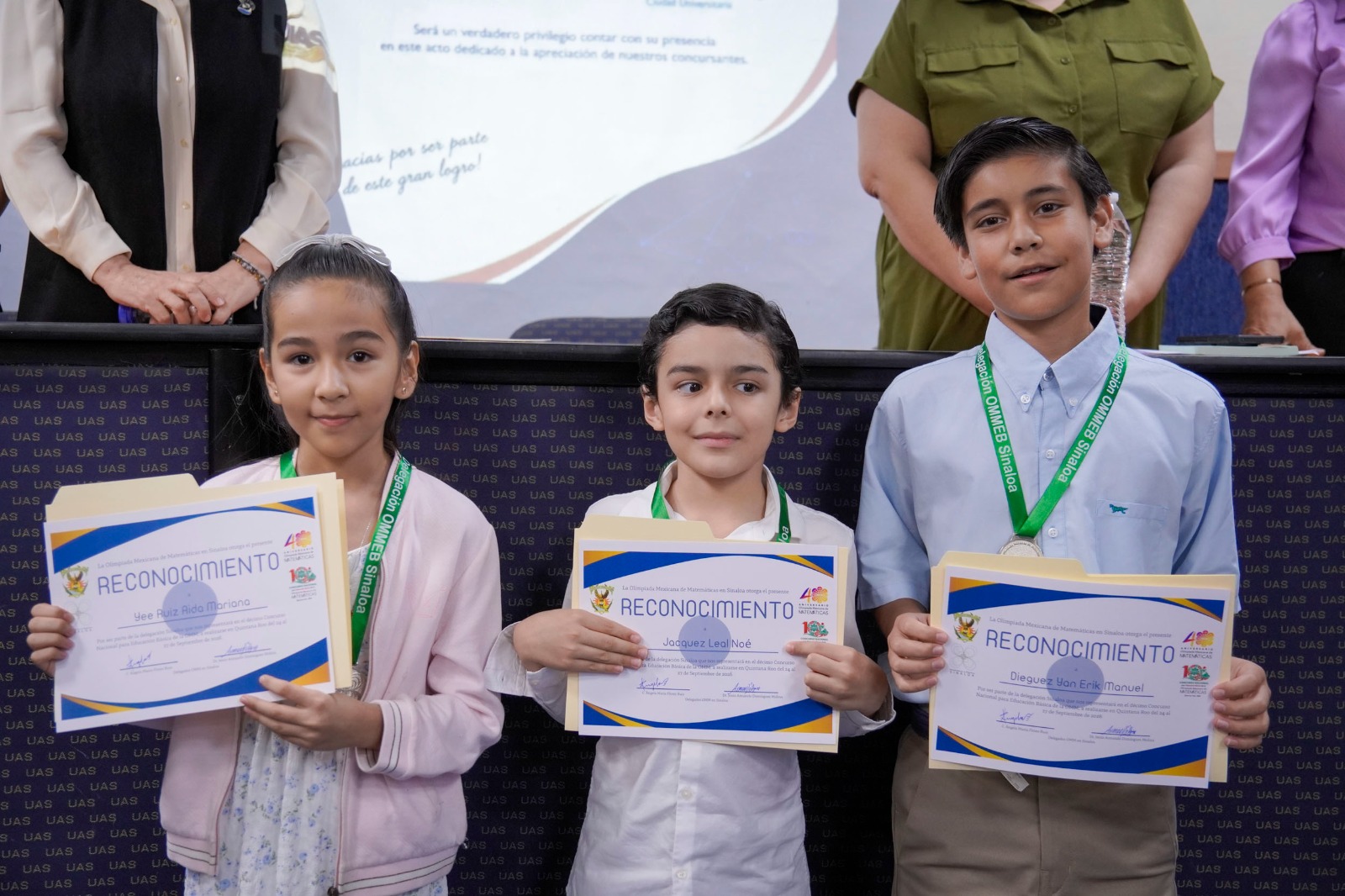 Nueve jóvenes talentos reciben reconocimiento de la UAS