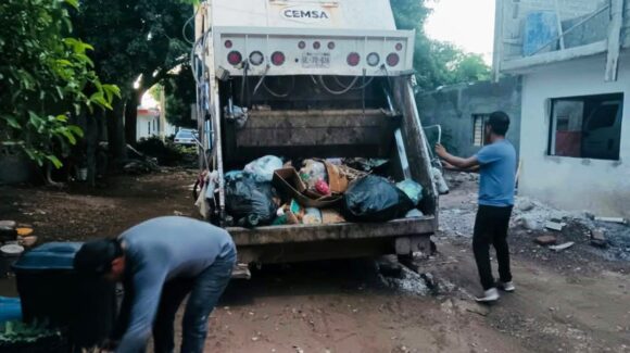 Regularizan recolección de basura en zona urbana de Guasave, Sinaloa, tras reparar camiones; sector rural sigue con rezago