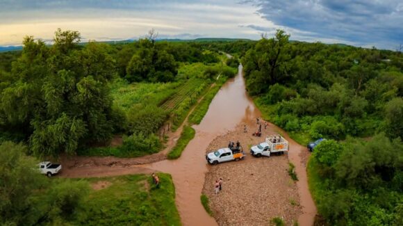 Protección Civil y Guardia Nacional mantienen recorridos de vigilancia ante lluvias en El Fuerte, Sinaloa