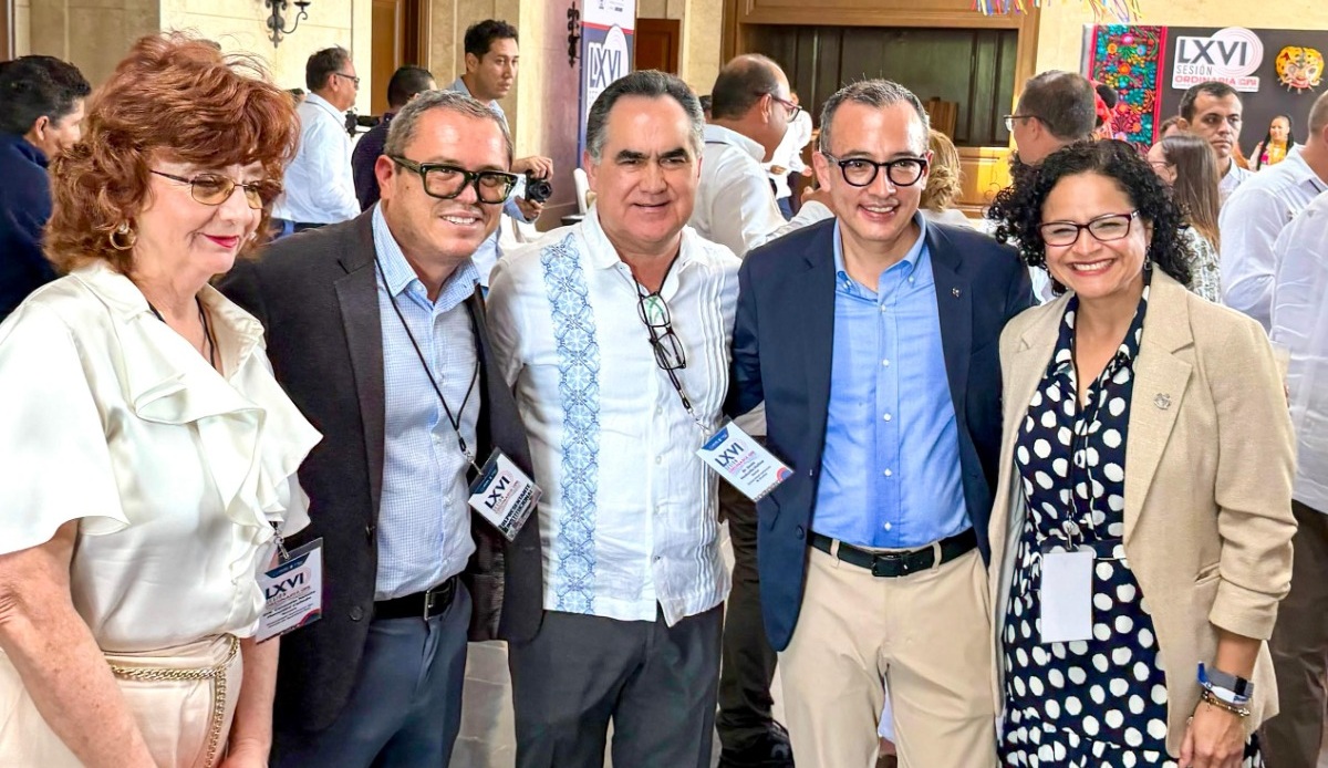 Rector de la UAS acude a sesión del CUPIA