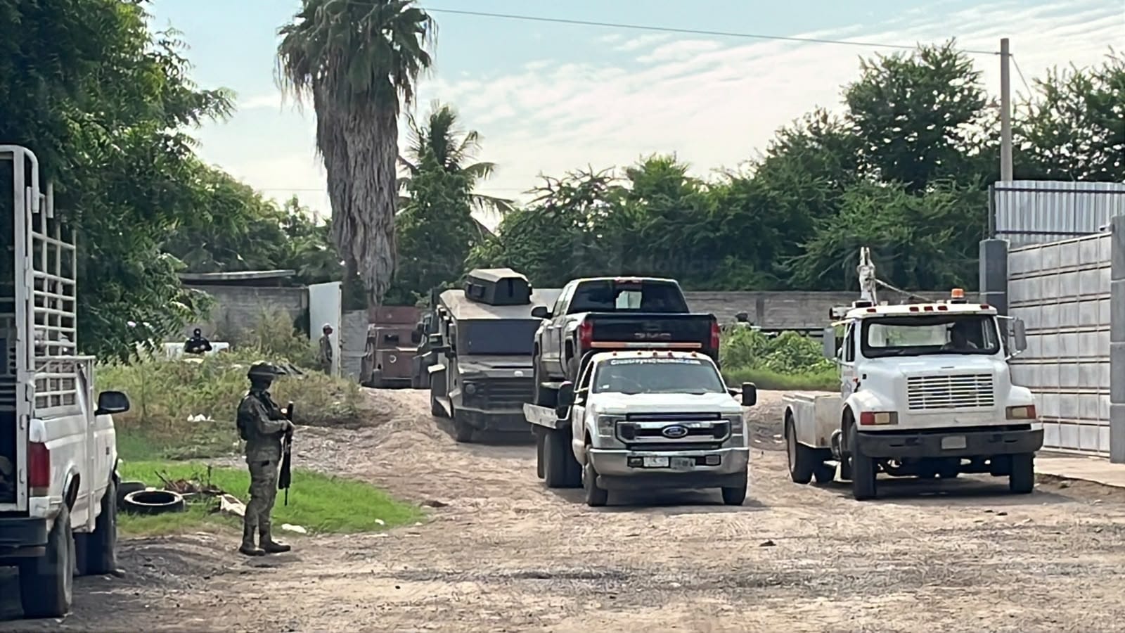 Retiran unidades con blindaje artesanal de taller en Guasave