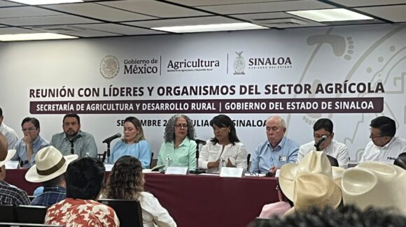 Tras el anuncio de Sheinbaum, la titular de Sader, Columba López, llega a Sinaloa para reunirse con productores