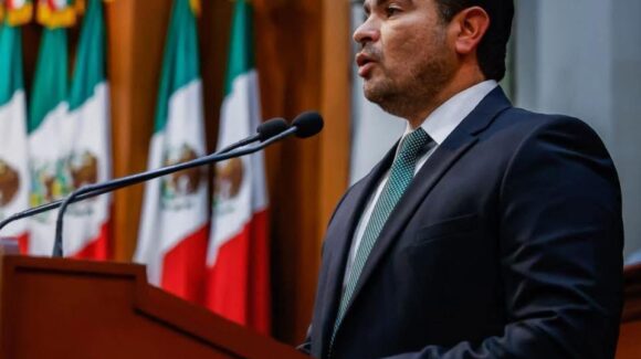 Rodolfo Valenzuela se reincorpora al Congreso de Sinaloa, tras pedir licencia por el proceso interno de Morena