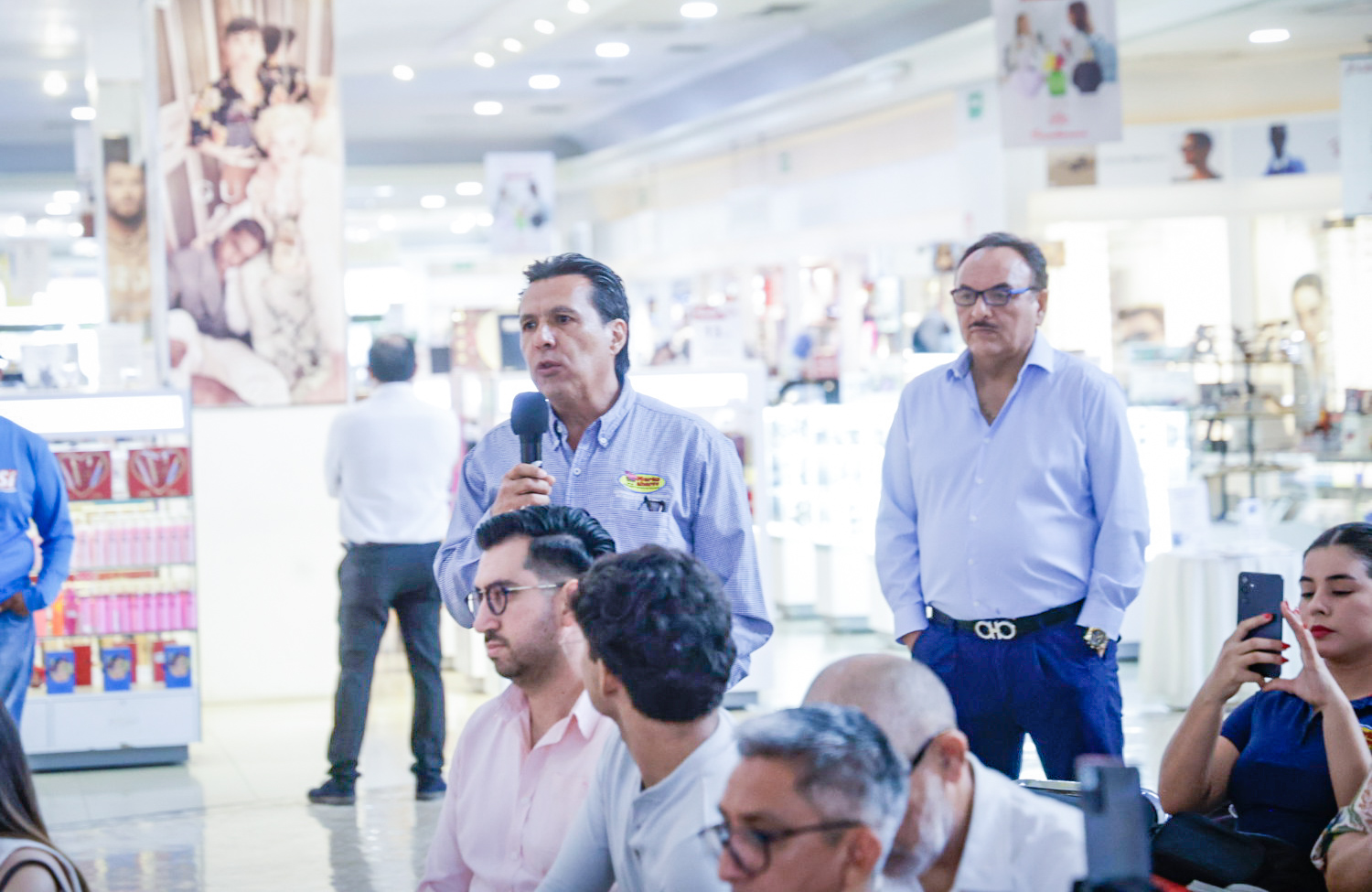 Rueda de prensa de la Carrera Rosa Vibra Radio