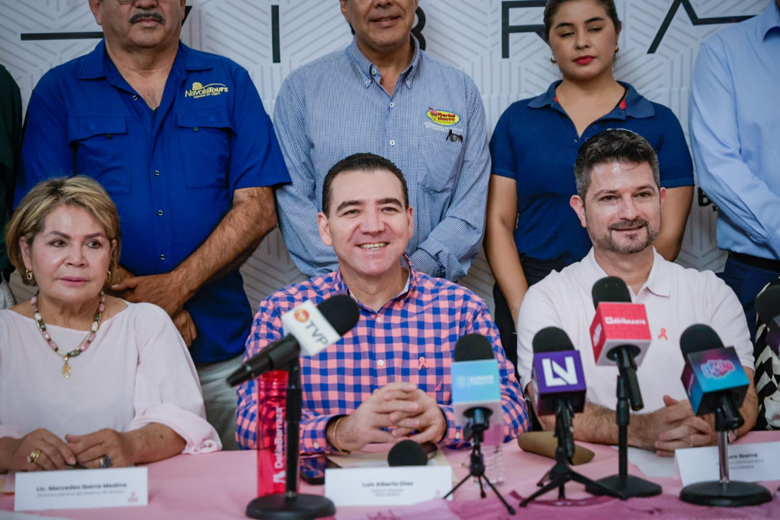 Rueda de prensa de la Carrera Rosa Vibra Radio