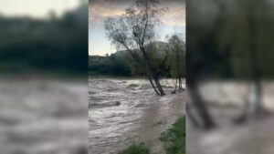 se desborda el rio choix