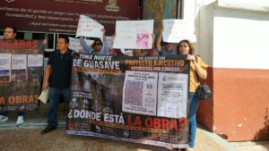 se manifiestan en el ayuntamiento de guasave exigen el colector pluvial norte proyectos